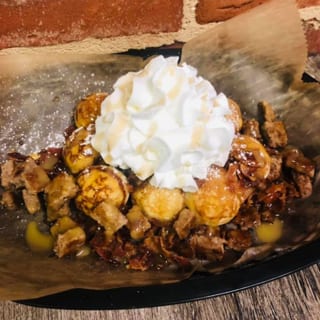 Breakfast Lovers Pancake sundae